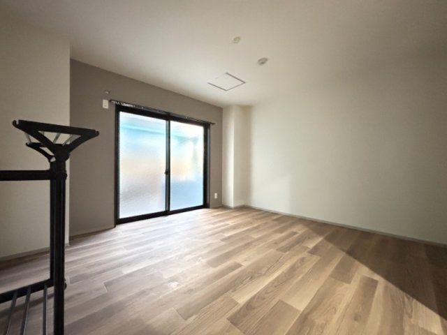 神戸市東灘区甲南町４丁目の賃貸マンションの居間・リビング