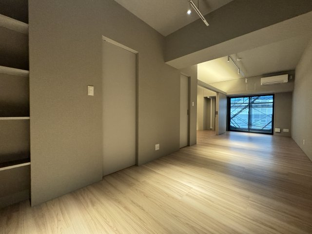 神戸市中央区磯上通４丁目の賃貸マンションの居間・リビング