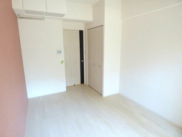 神戸市中央区御幸通４丁目の賃貸マンションの居間・リビング