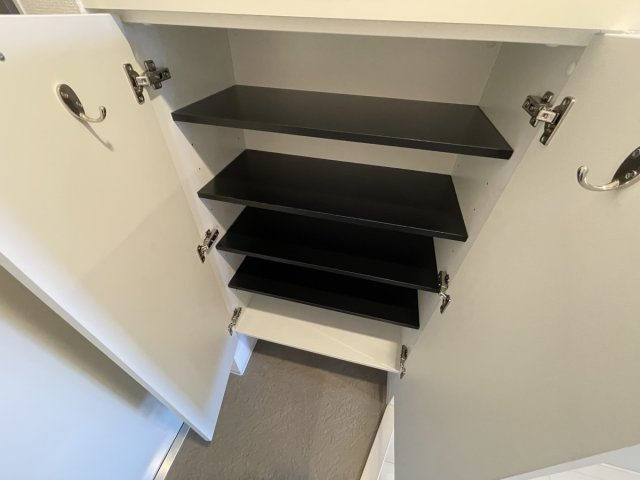 神戸市中央区御幸通４丁目の賃貸マンションの収納