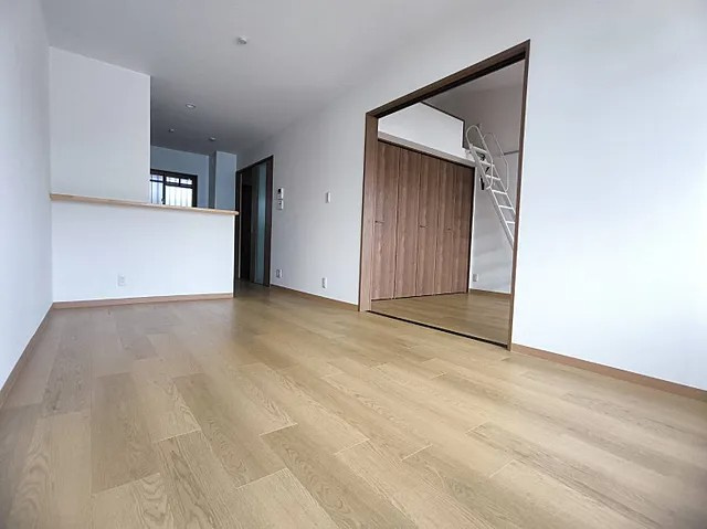 神戸市東灘区住吉宮町６丁目の賃貸マンションの居間・リビング