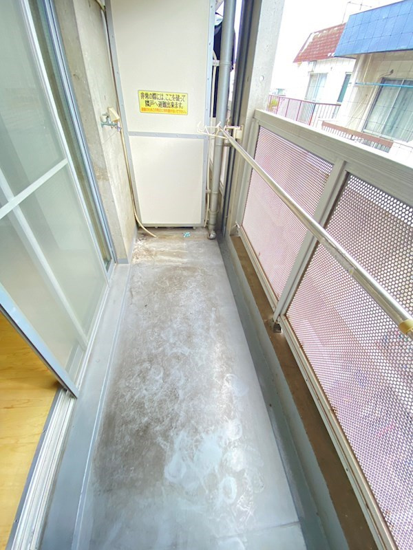 芦屋市宮塚町の賃貸マンションのバルコニー