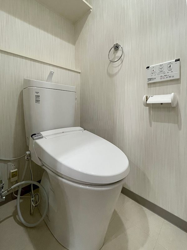 神戸市中央区坂口通５丁目の賃貸マンションのトイレ