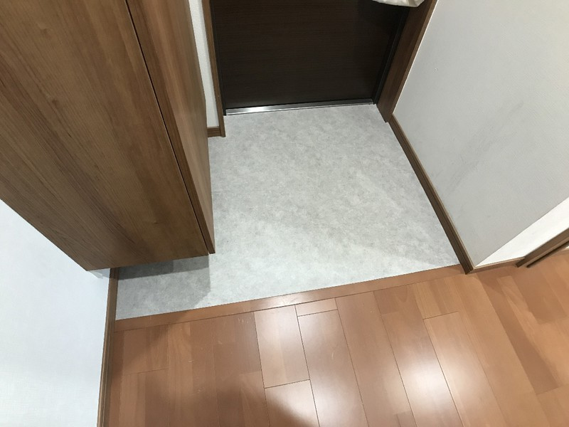 神戸市中央区坂口通５丁目の賃貸マンションの玄関