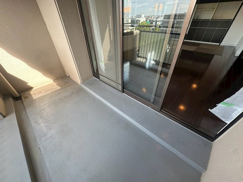 芦屋市楠町の賃貸マンションのバルコニー