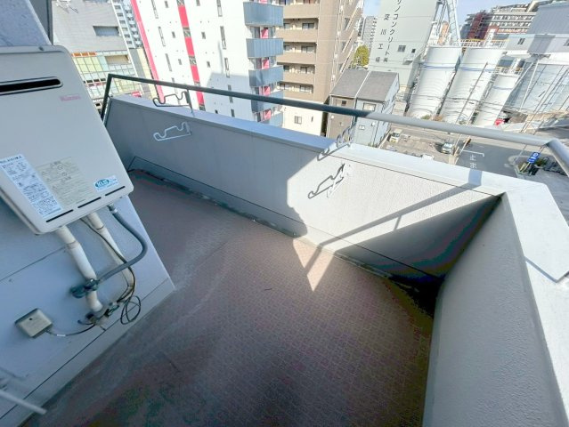 メゾン豊新のバルコニー