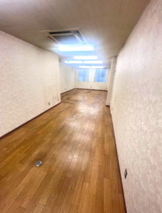 中崎１丁目店舗事務所の内装