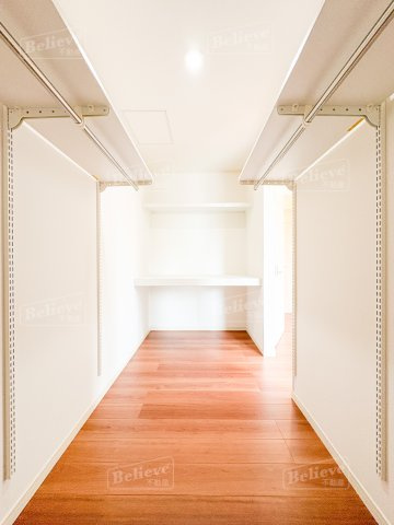 La Casaの収納|ウォークインクローゼットなので収納豊富です☆