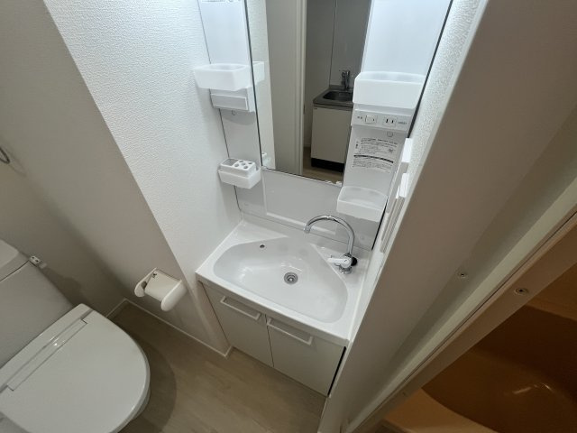BASE三ツ沢下町の洗面所