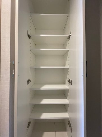 DIPS成増の玄関