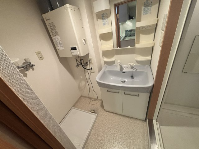 札幌市南区澄川四条２丁目の賃貸マンションの洗面所