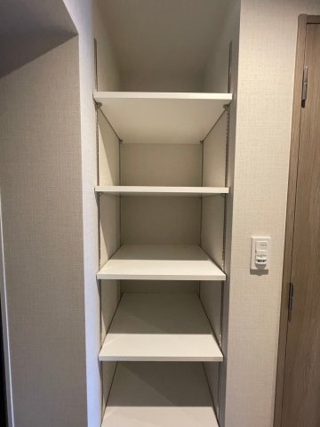DIPS成増の玄関