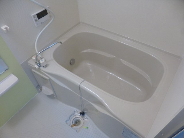 姫路市梅ケ枝町の賃貸マンションの浴室