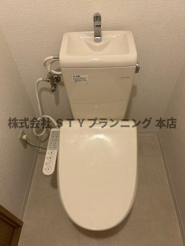 仲介手数料0円！ピーナッツボーイⅡのトイレ