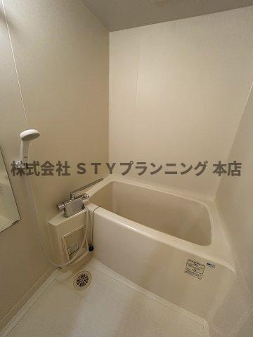 仲介手数料0円！ピーナッツボーイⅡの浴室
