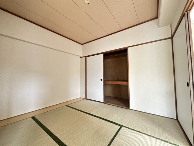 杉谷パークマンションの和室