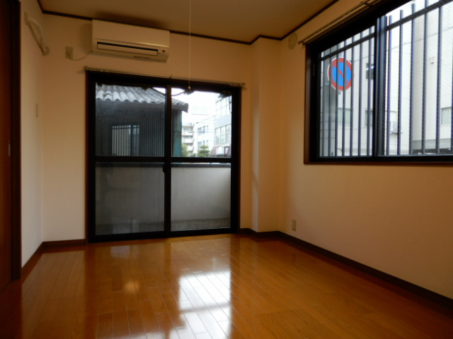 東新町ＢＬＤⅢの寝室
