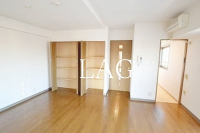 【居間・リビング】 | ライオンズガーデン町屋 | 洋室のお部屋です。