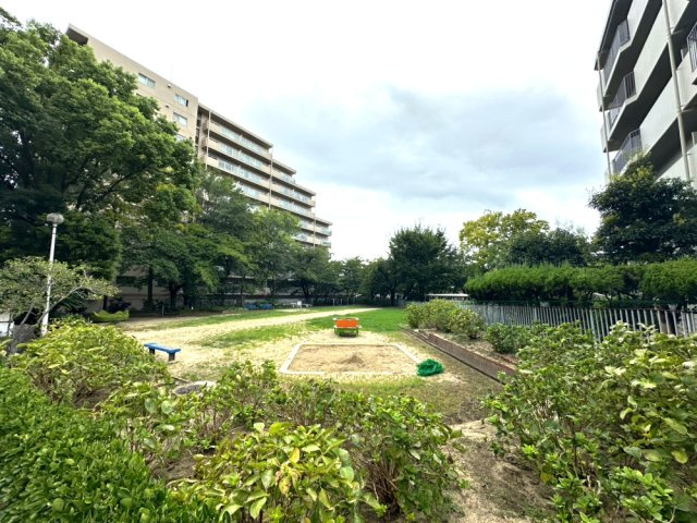 杉谷パークマンションの周辺|杉谷南公園まで徒歩1分
