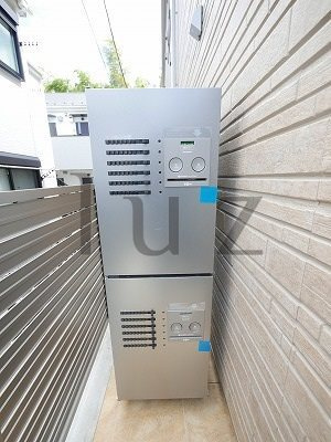 ヴィラユングフラウのバルコニー|便利な宅配ボックスです！