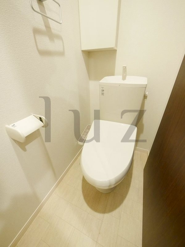 ヴィラユングフラウのトイレ|温水便座機能付きトイレです！