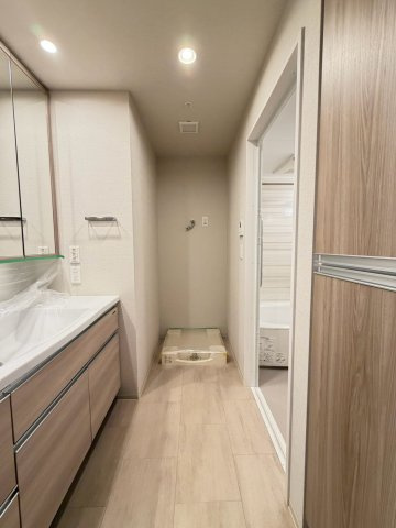 パークシュロス芦屋の洗面所
