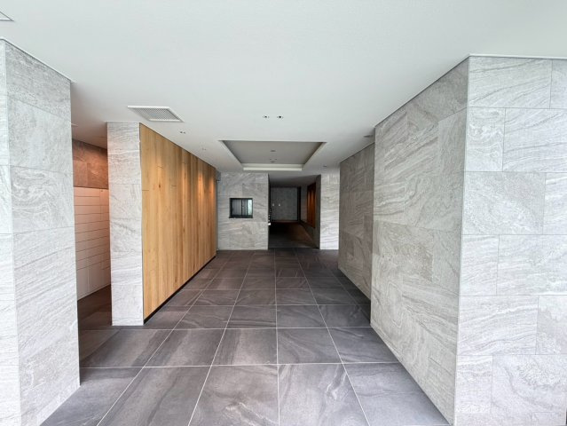 パークシュロス芦屋のロビー