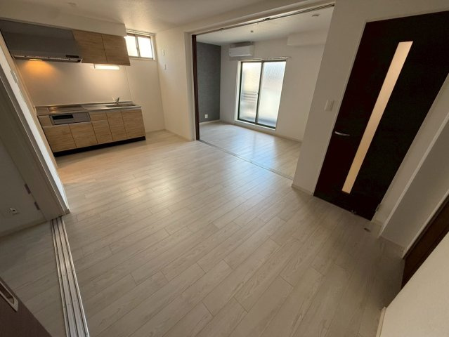 The Residence 大庄西町の居間・リビング