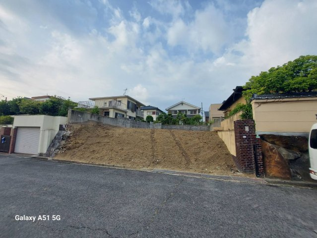 平群町緑ヶ丘3丁目土地の外観