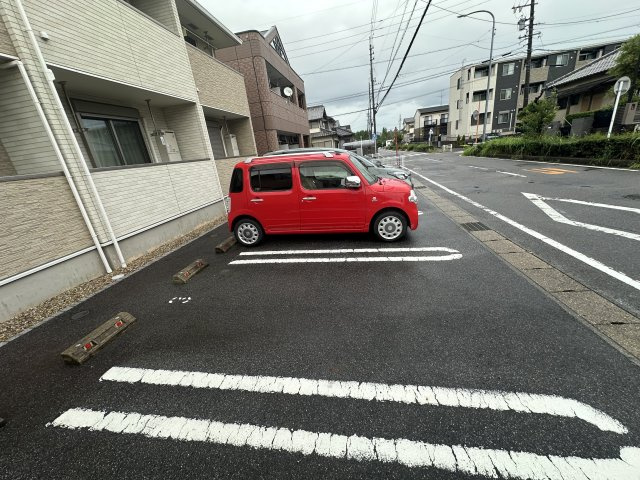 エクセル田中の駐車場