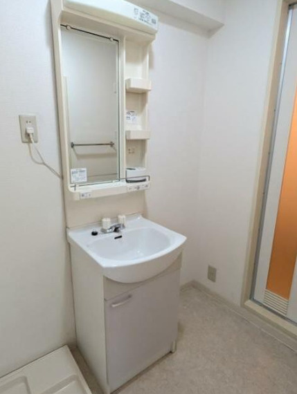 アネックス調布の洗面所|※別部屋参考写真