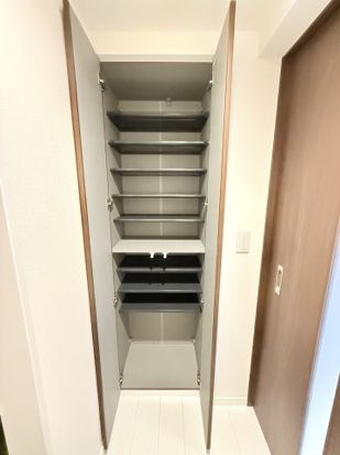 【玄関】ベイルーム東本厚木