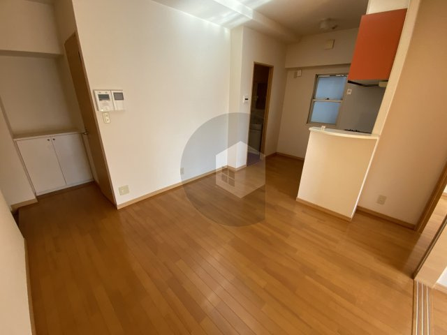 グランガーデン足代新町の居間・リビング