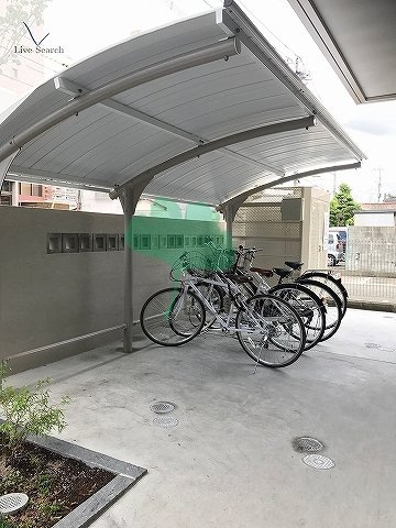 パークヴィラ博多の駐車場