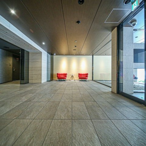 レオンコンフォート本町東Ⅲのロビー