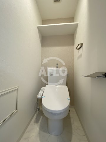 エスリード南森町ラグシスのトイレ|エスリード南森町ラグシス　温水洗浄便座
