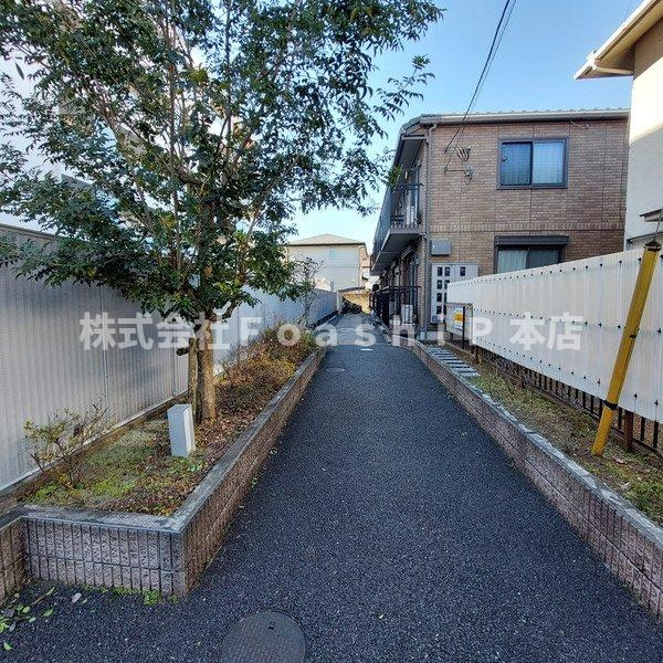 ローズコート新江古田のエントランス