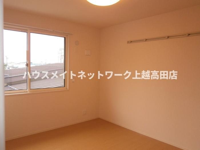 グランシャリオ Ｂ棟の洋室|洋室5.8帖