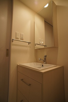 リブリ・アクエリアスの洗面所