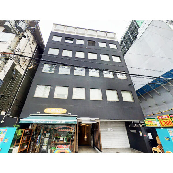 大阪市中央区久太郎町３丁目の事務所の外観
