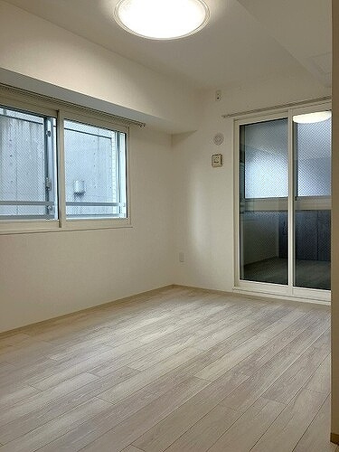 ライオンズ札幌大通グランフォートのその他|洋室約7.0畳※照明は無償貸与品