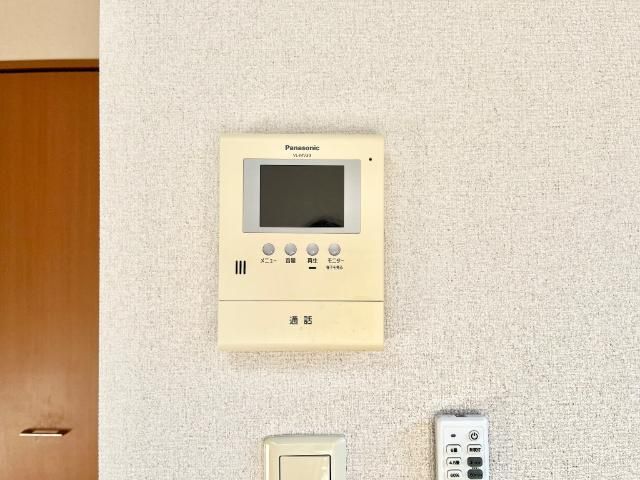 フィオーレⅡの内装|カメラ付きインターフォン