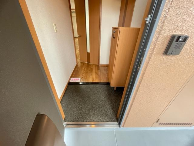 ボンヌ・コリーヌの玄関|玄関