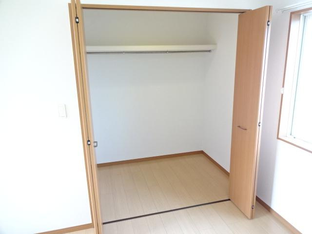 Ｍａｉｓｏｎ　Ａｂｅｌｉａ（メゾン アベリア）の収納|ステップインクローゼット（イメージ）