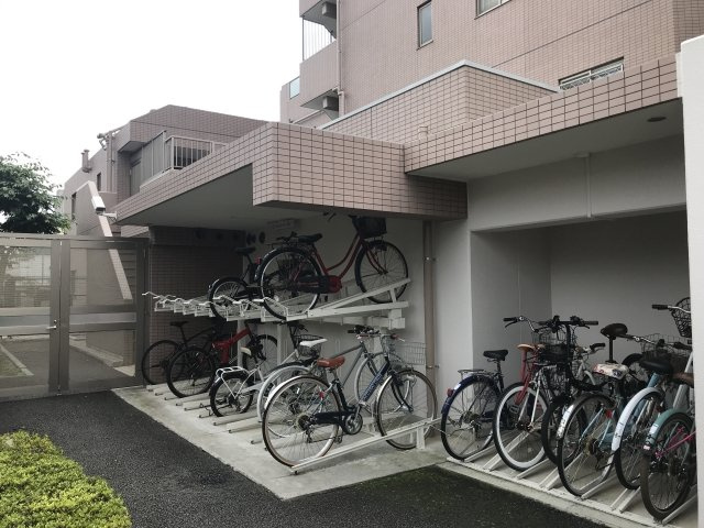 イーリスコート桜上水のその他共用部分|駐輪場