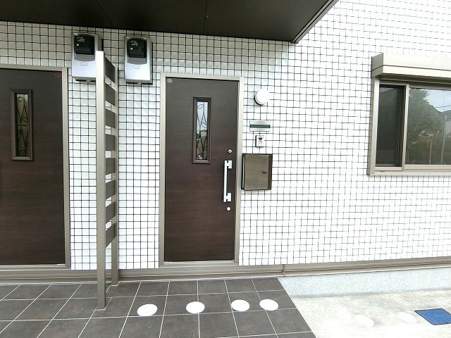 ヴィラージュ　ブランのエントランス