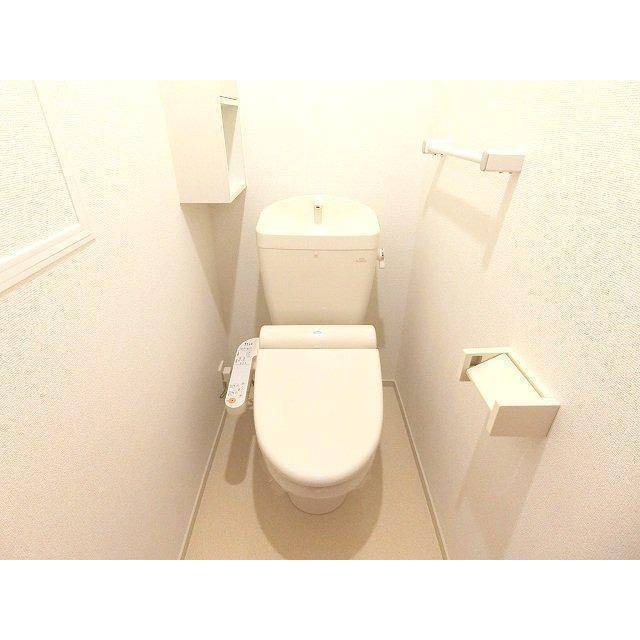 ヴィラパーチェⅠのトイレ