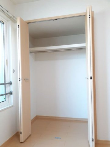 シャトレの収納|こまごまとしたものを収納できそうですね