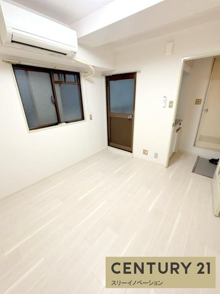 大阪市港区南市岡３丁目の賃貸マンションの洋室