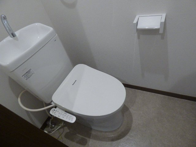 リンカン２ＩＮ１ のトイレ